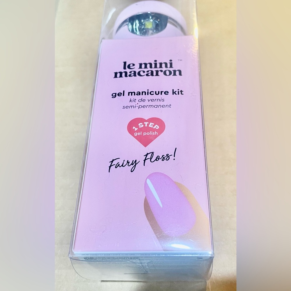 Le Mini Macaron gel manicure kit in shade, “Fairy Floss. Never used!